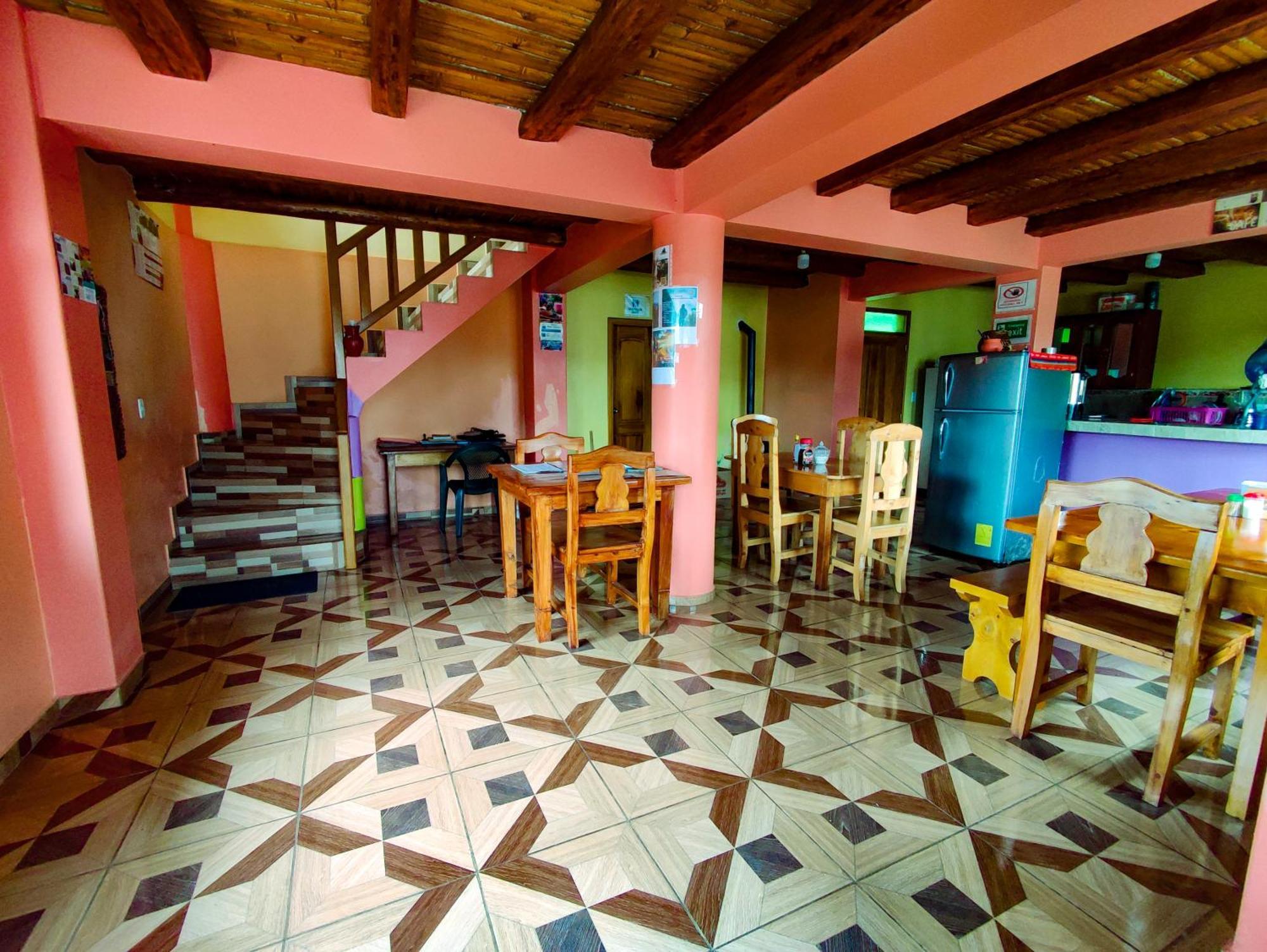 Chugchilán Hostal El Inca מראה חיצוני תמונה